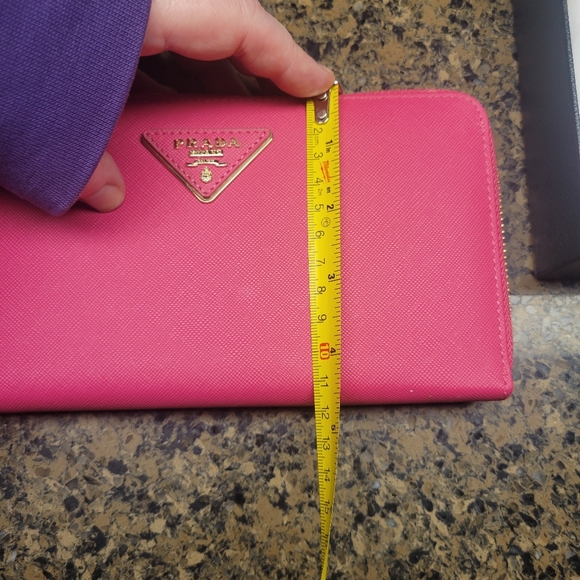 EUC PRADA Lux Zip Around Long Wallet in Peony - Picture 10 of 16